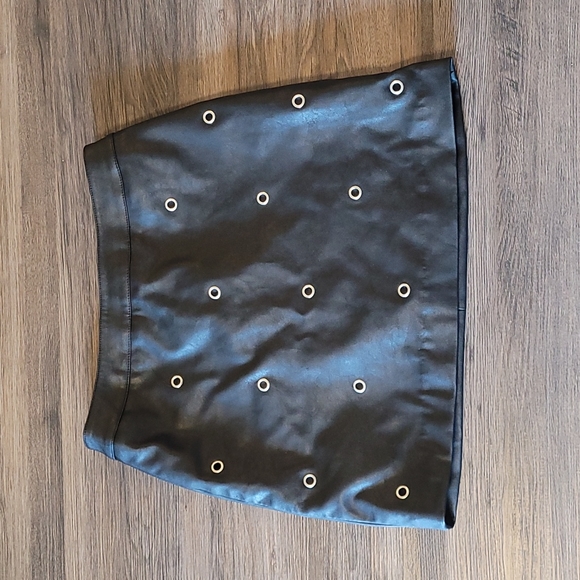 H&M Black Leather Skirt with Metal Detailing - Picture 1 of 5